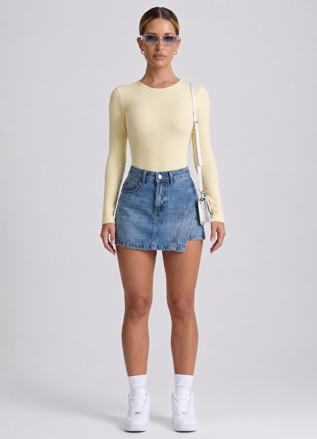 Body Manga Larga Color Amarillo y Sesgo Rosado