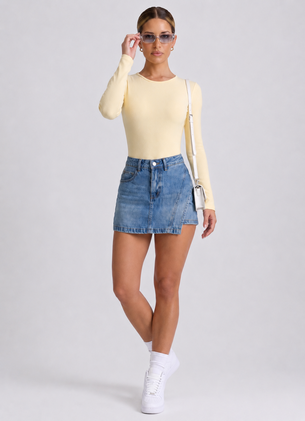 Body Manga Larga Color Amarillo y Sesgo Rosado