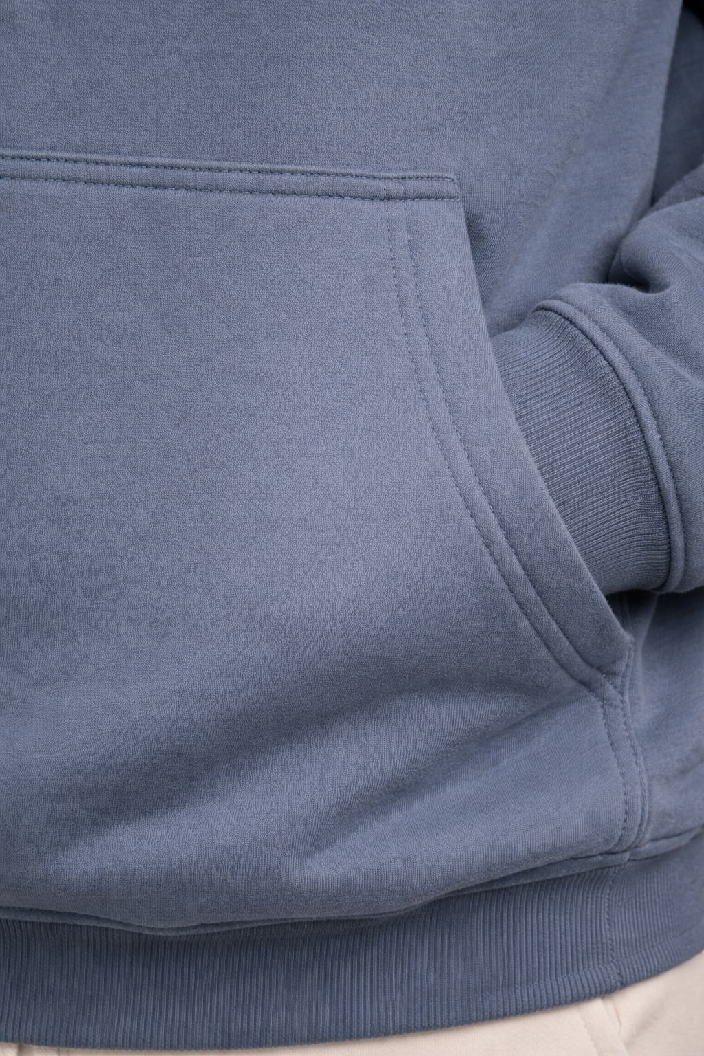 Chompa burda Color Gris Claro
