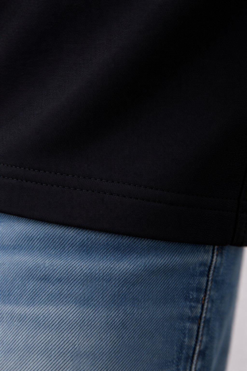 Camiseta Oversize Qatar Color Negro