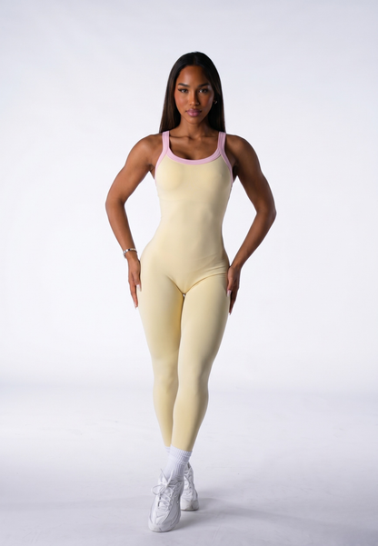 Enterizo Basic Color Amarillo y Sesgo Rosado