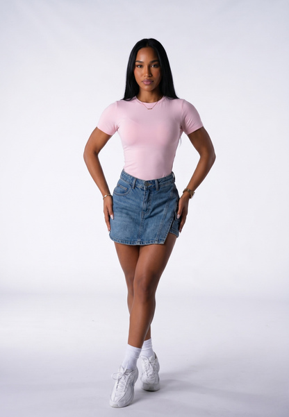 Body Manga Corta Color Rosado y Sesgo Blanco
